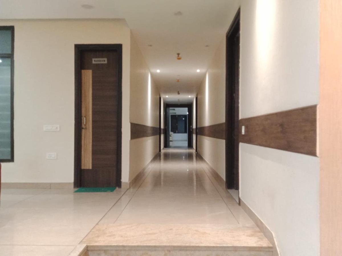 Hotel Golden Leaf Mohali المظهر الخارجي الصورة